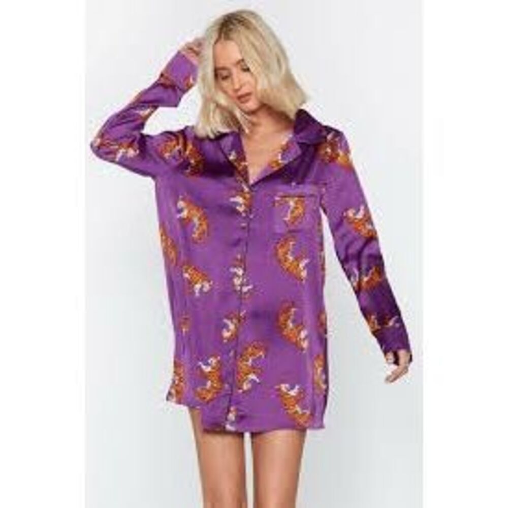 Nasty Gal Satin Purple Tiger Pajama PJ Top Sz 4 Button Up